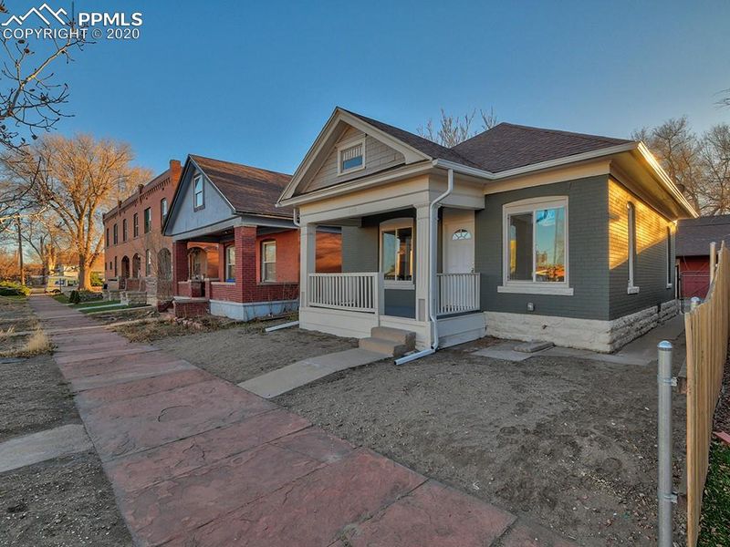 216 W Evans Ave, Pueblo, CO 81004
