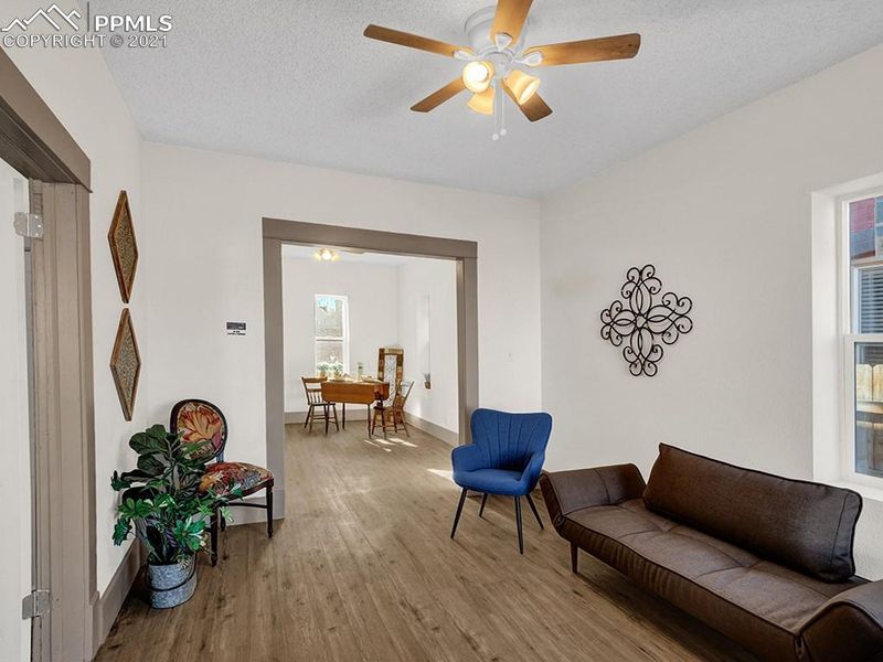 216 W Evans Ave, Pueblo, CO 81004