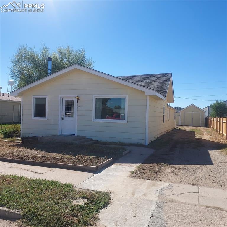 216 Main St, Genoa, CO 80818