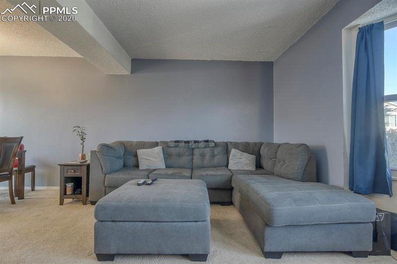 2160 Bruno Cir, Colorado Springs, CO 80916