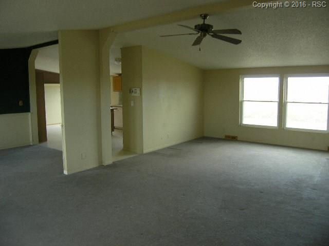 21631 Goldeneagle Dr, Calhan, CO 80808