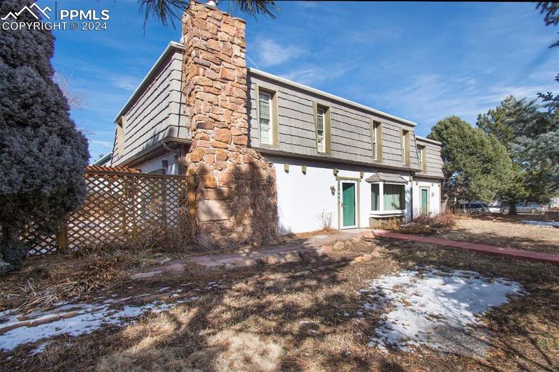 2170 Broadmoor Road Cir, Colorado Springs, CO 80906