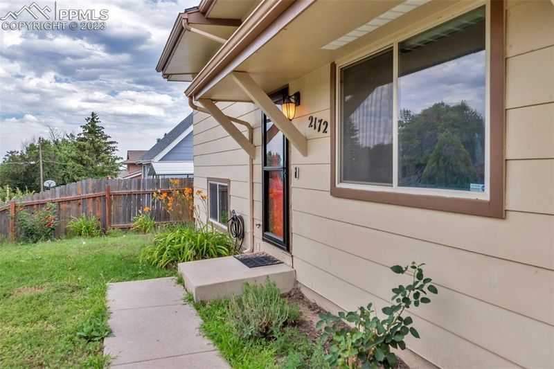 2172 Whitewood Dr, Colorado Springs, CO 80910