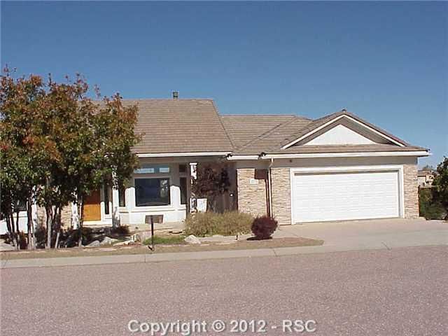 2175 Oak Hills Dr, Colorado Springs, CO 80919