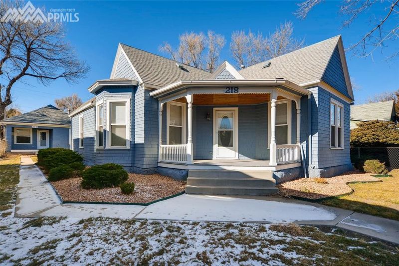218 N Corona St, Colorado Springs, CO 80903