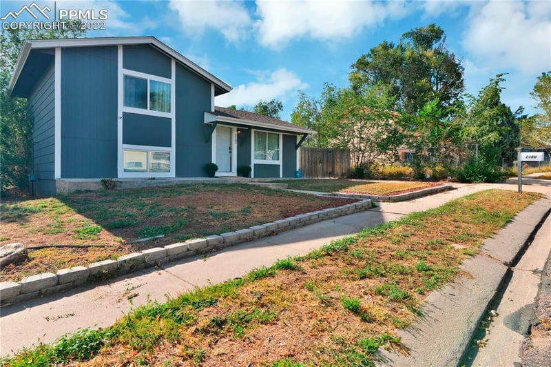 2180 Fernwood Dr, Colorado Springs, CO 80910