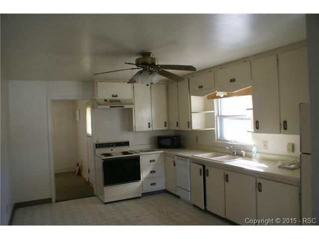 219 N 19th St, Colorado Springs, CO 80904