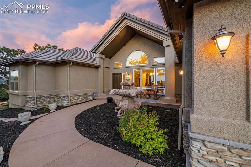 2195 Wake Forest Ct, Colorado Springs, CO 80918