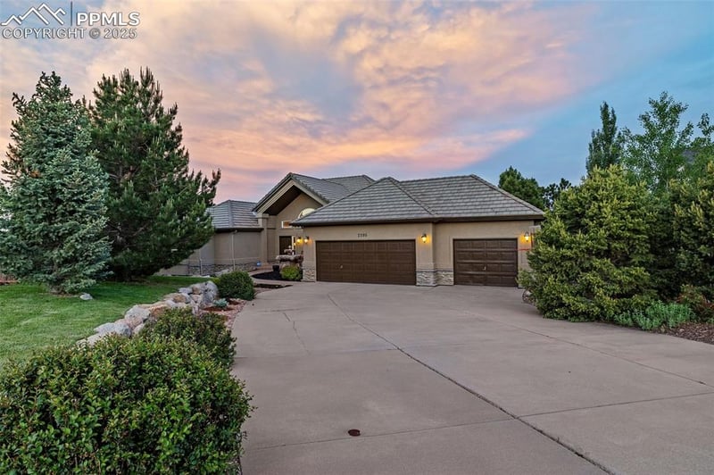 2195 Wake Forest Ct, Colorado Springs, CO 80918