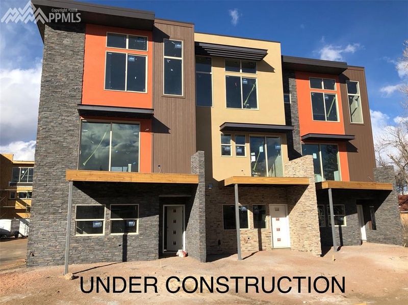 22 Cheyenne Blvd, Colorado Springs, CO 80905