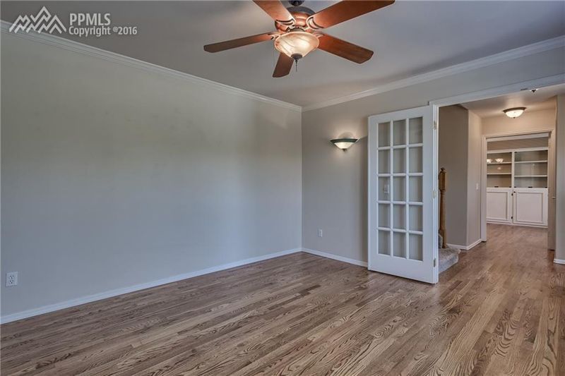 220 Cherry Hills Way, Colorado Springs, CO 80921
