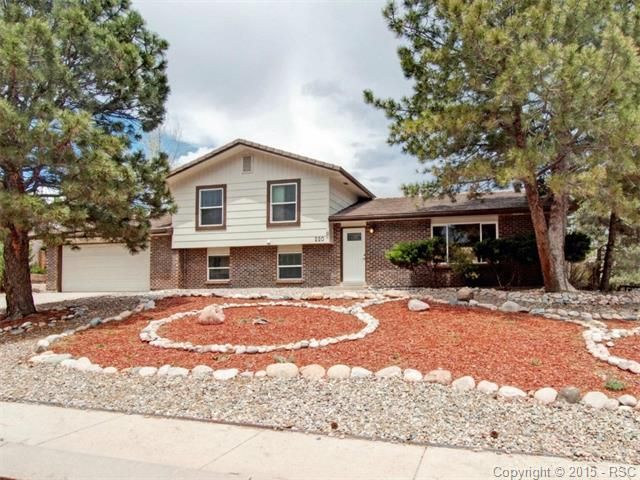 220 Dolomite Dr, Colorado Springs, CO 80919