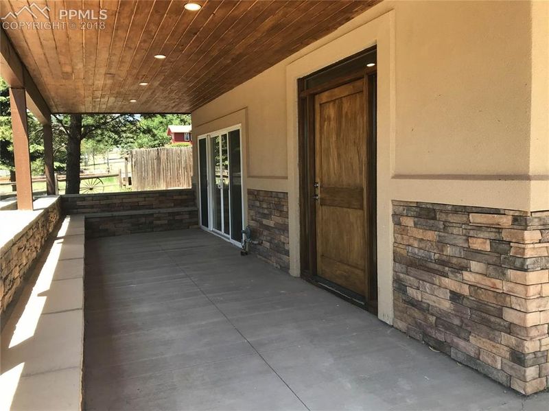 220 Pikeview Ave, Woodland Park, CO 80863