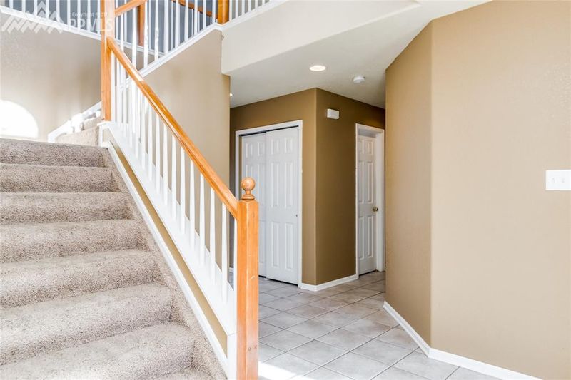 2203 Settlers Dr, Pueblo, CO 81008