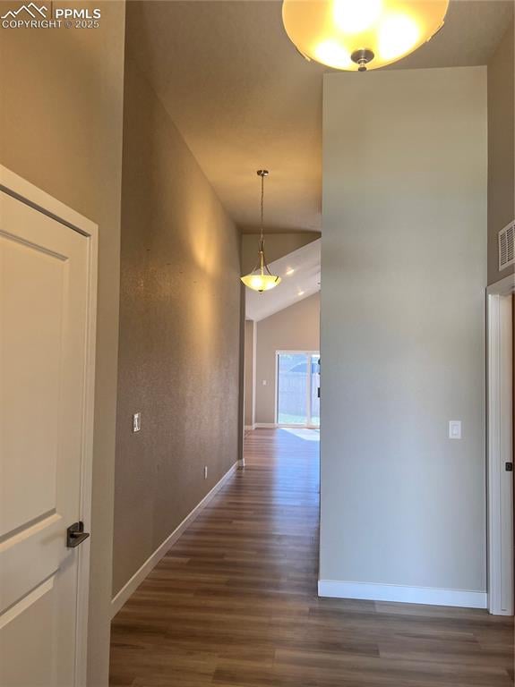 2204 Crestwood Ln, Pueblo, CO 81008