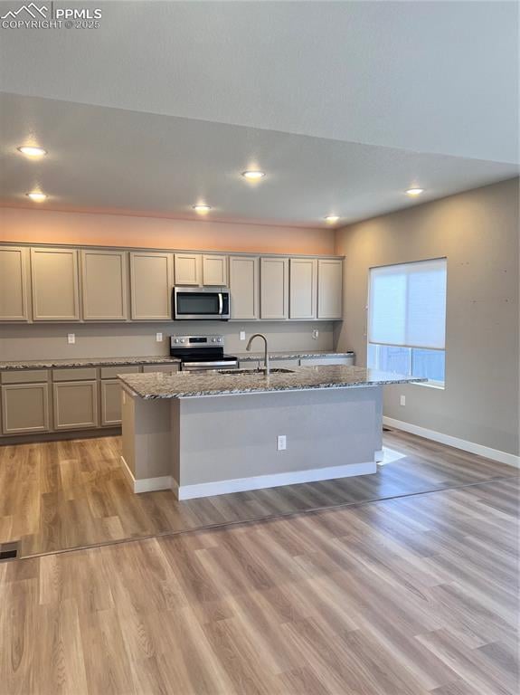 2204 Crestwood Ln, Pueblo, CO 81008