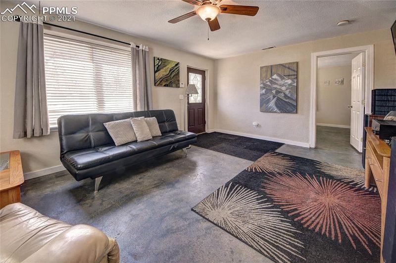 2208 E Willamette Ave, Colorado Springs, CO 80909