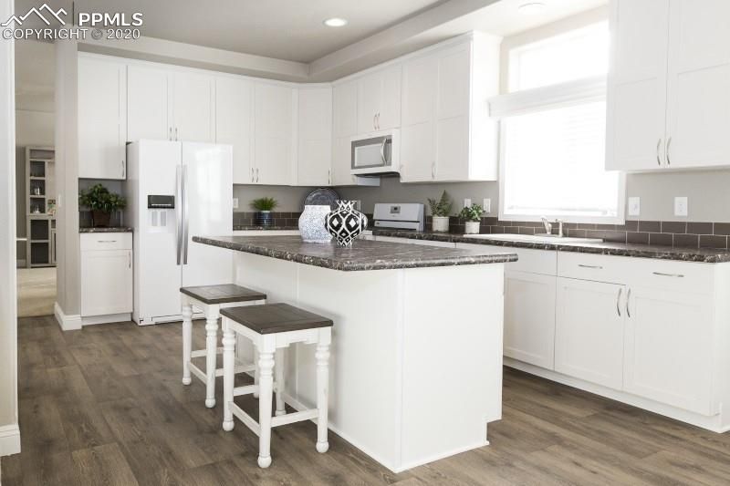 22080 Farmer Rd, Colorado Springs, CO 80928