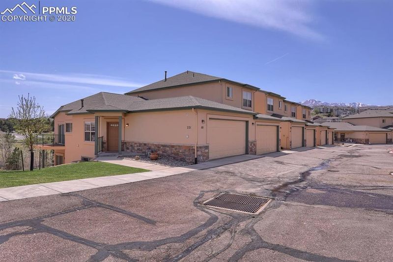 221 Eagle Summit Point #101, Colorado Springs, CO 80919