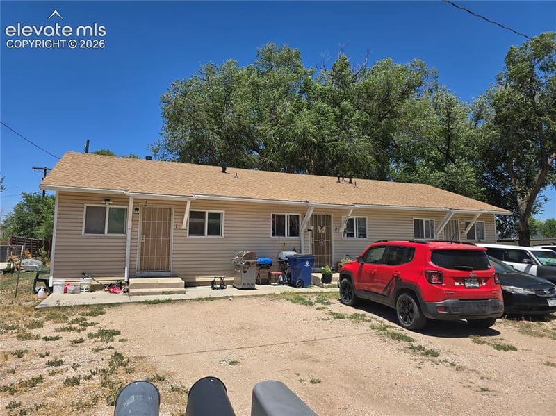 221 Iowa Ave, Fountain, CO 80817