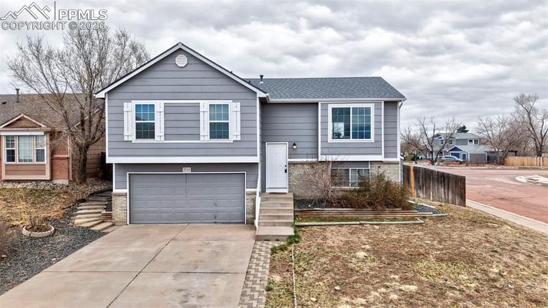 2210 Lisa Dr, Colorado Springs, CO 80915