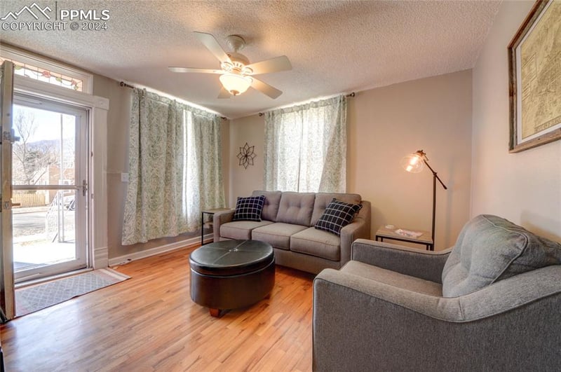 2210 Pikes Peak Ave, Colorado Springs, CO 80904
