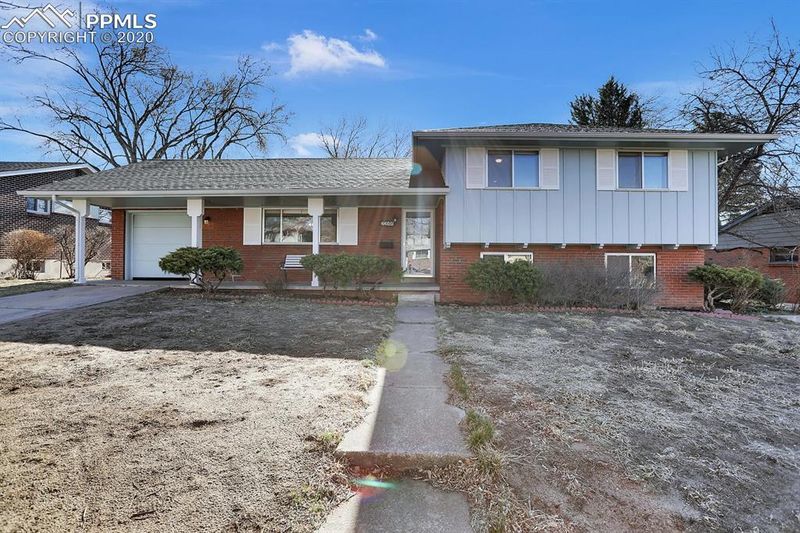 2211 Bennett Ave, Colorado Springs, CO 80909