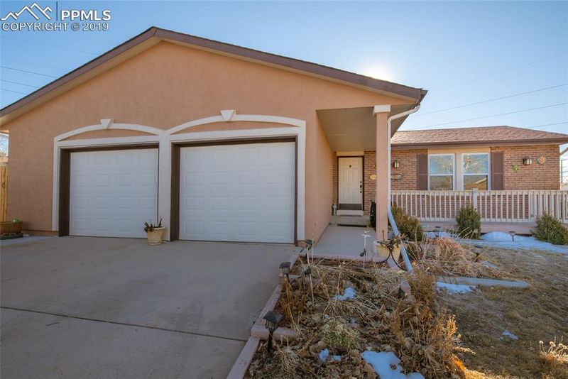 2211 E Peacemaker Ter, Colorado Springs, CO 80920