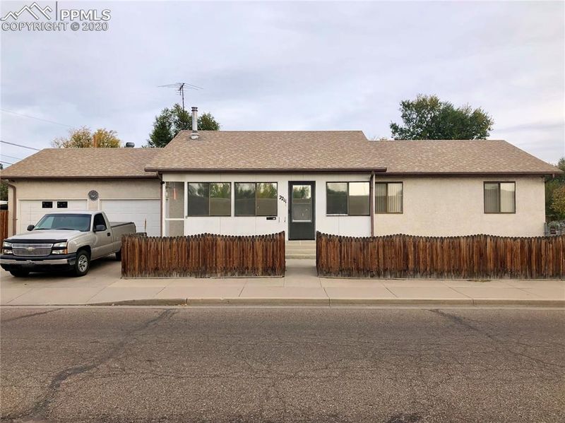 2211 Small Ave, Pueblo, CO 81004