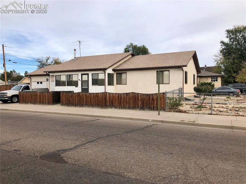 2211 Small Ave, Pueblo, CO 81004