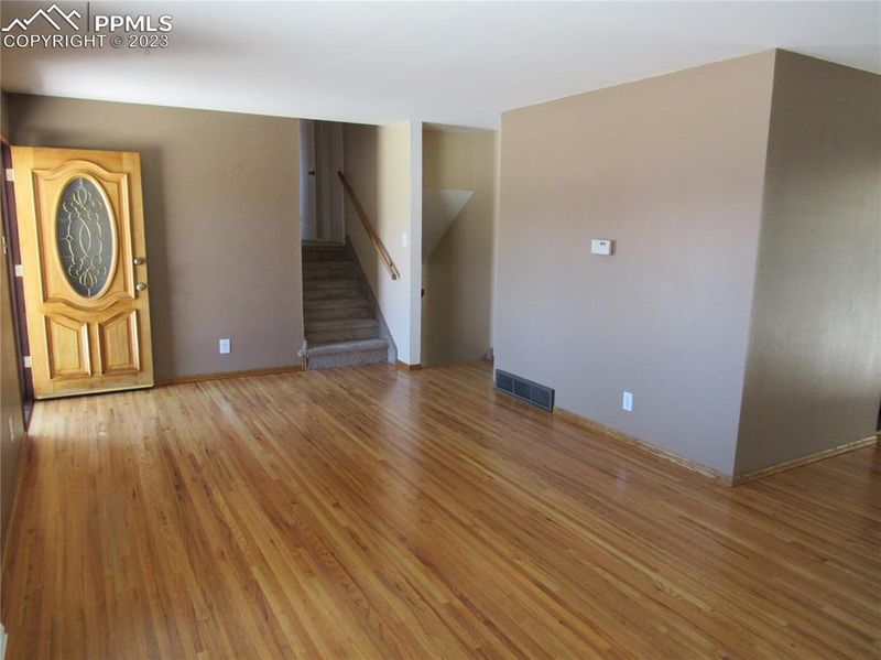 2214 Collier Ave, Colorado Springs, CO 80909