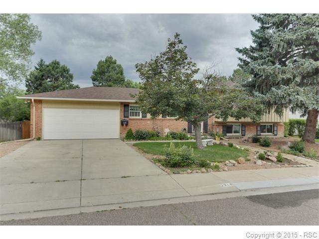 2214 Northglen Dr, Colorado Springs, CO 80909