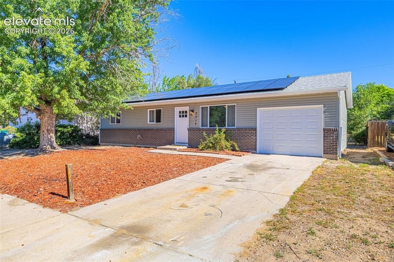 2214 Sonoma Dr, Colorado Springs, CO 80910