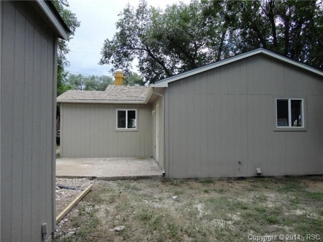 2214 E St Vrain St, Colorado Springs, CO 80909