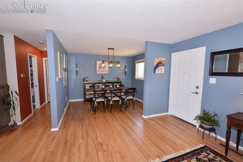 2215 Bennett Ave, Colorado Springs, CO 80909