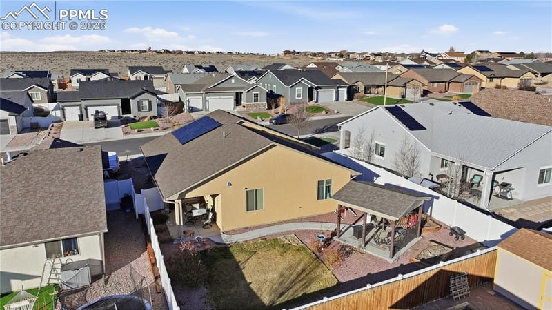 2218 Cliffmoor Ln, Pueblo, CO 81008