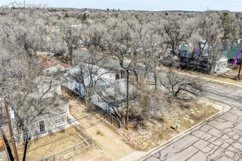 2218 St Vrain St, Colorado Springs, CO 80909