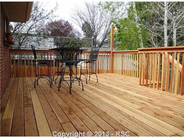 2219 Glenn Summer Rd, Colorado Springs, CO 80909