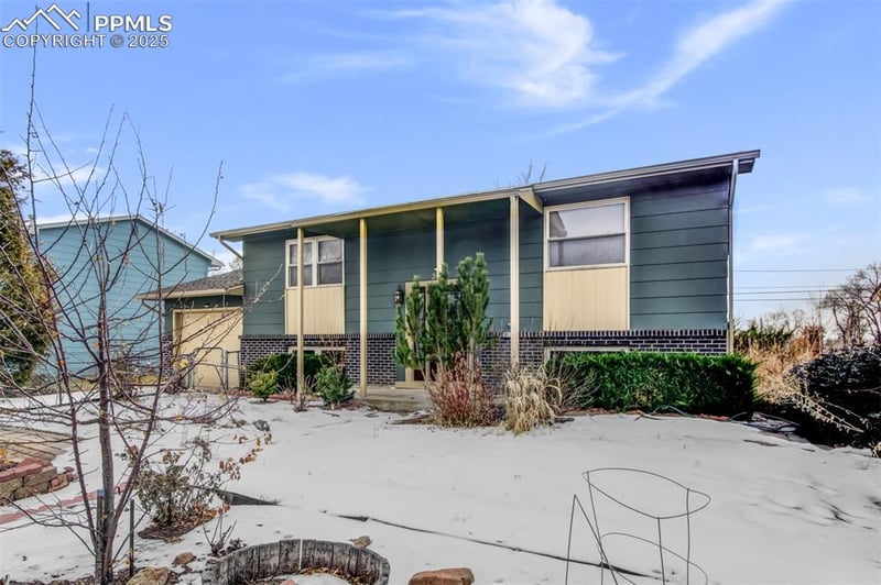 222 Lark St, Fountain, CO 80817