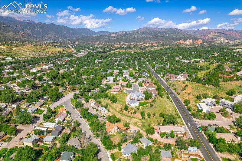 222 Wine St, Colorado Springs, CO 80904