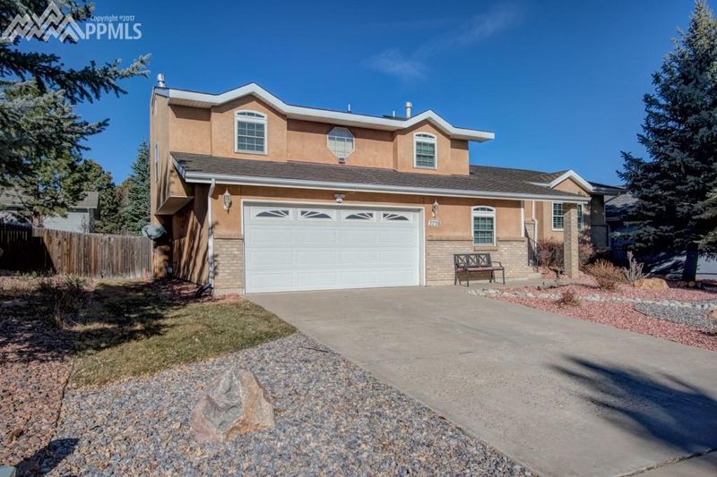 2220 Harvester Ct, Colorado Springs, CO 80919
