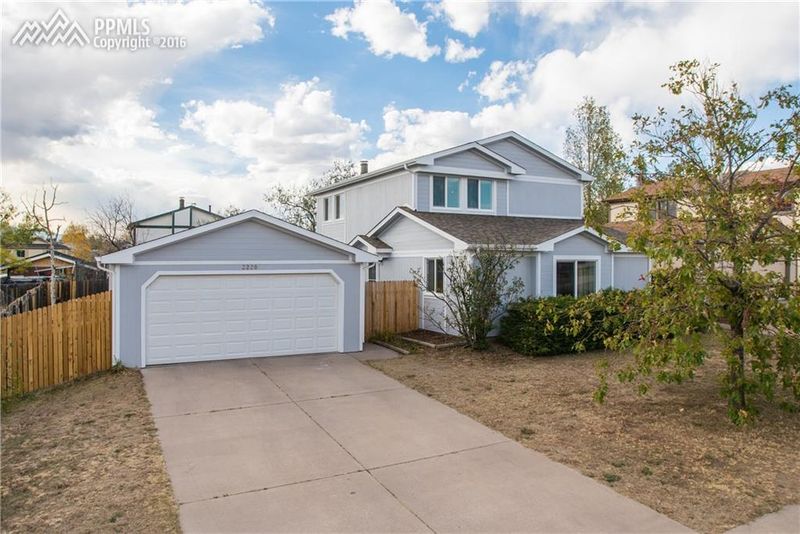 2220 Moccassin Dr, Colorado Springs, CO 80915