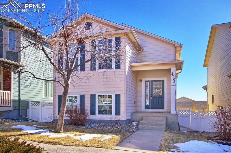 2225 Evesham St, Colorado Springs, CO 80910