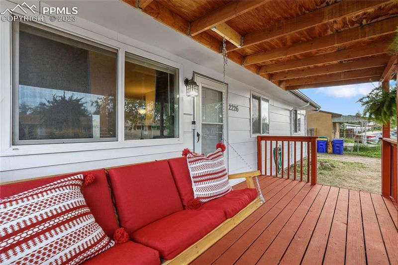 2226 Ivanhoe Dr, Colorado Springs, CO 80911