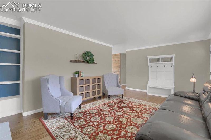 2227 Bennett Ave, Colorado Springs, CO 80909