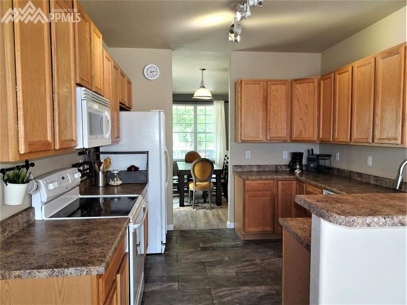 2227 Downend St, Colorado Springs, CO 80910