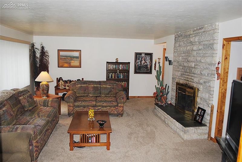 2228 Monteagle St, Colorado Springs, CO 80909