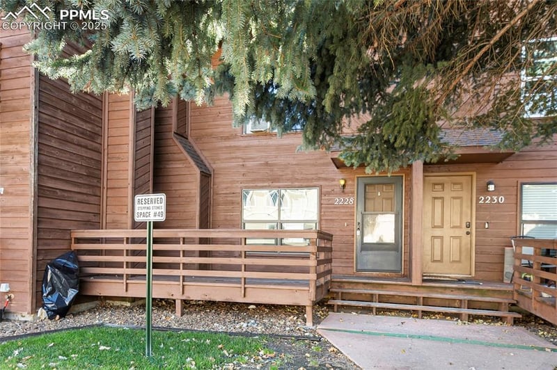 2228 Stepping Stones Way, Colorado Springs, CO 80904