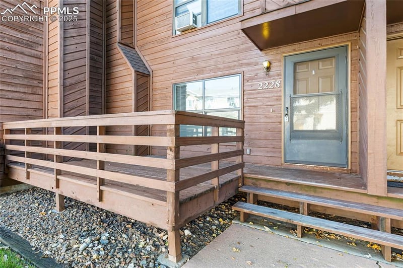 2228 Stepping Stones Way, Colorado Springs, CO 80904