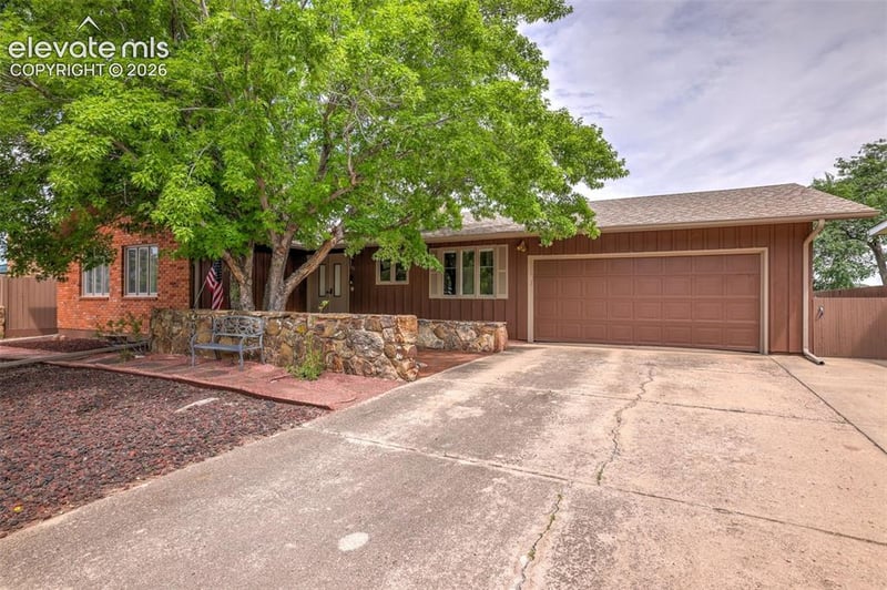 223 Crystal Hills Blvd, Manitou Springs, CO 80829